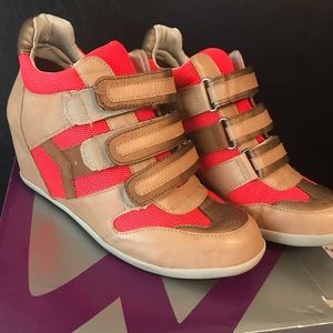 Size 12W Lane Bryant Wedge Sneaker